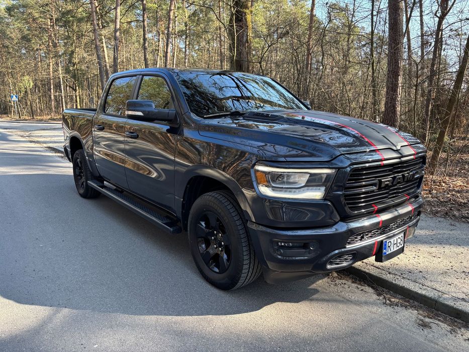 RAM 1500 RAM 1500 BIGHORN 5,7HEMI, Crew Cab. Nowy Model