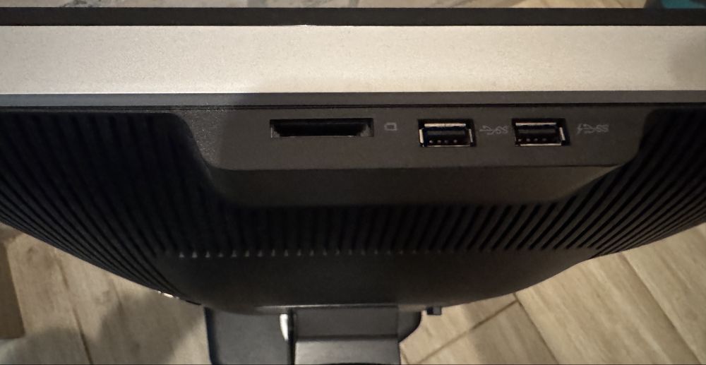 Monitor Dell U2413f