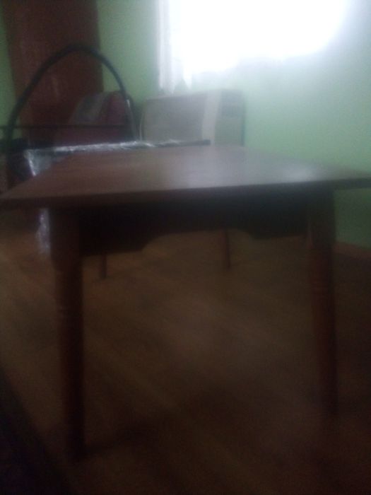 Столик журнальний