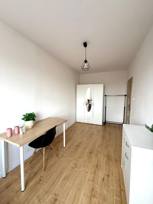 Odstąpię wynajem dużego pokoju 1 osobowego