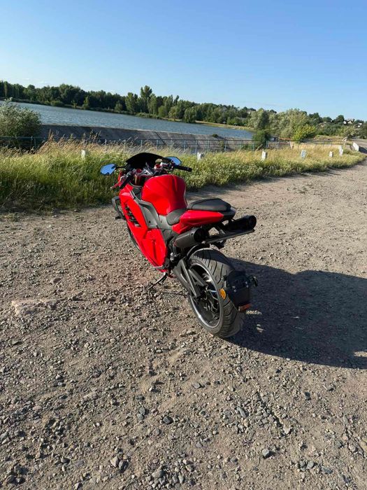 Электромотоцикл / электробайк / электроскутер