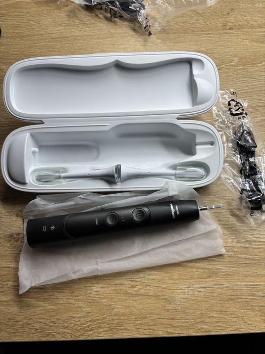 Philips Sonicare Advanced Whitening czarna - HX962K bluetooth z case.