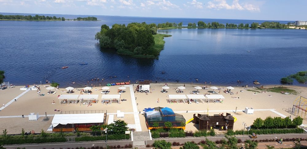 Видова подобово квартира в новобудові на Героїв Дніпра , центр.митниця