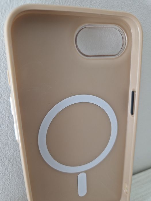 Magsafe Slim Shiny do Iphone 16e złoty