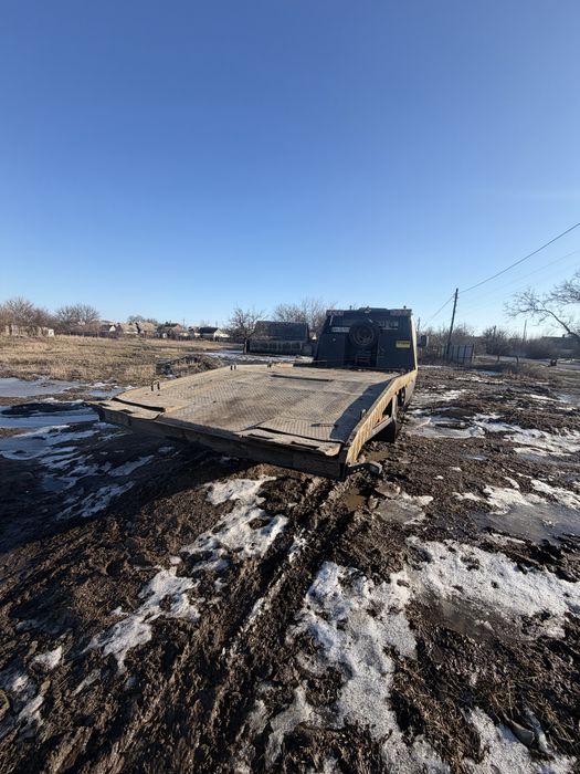 Продам эвакуатор