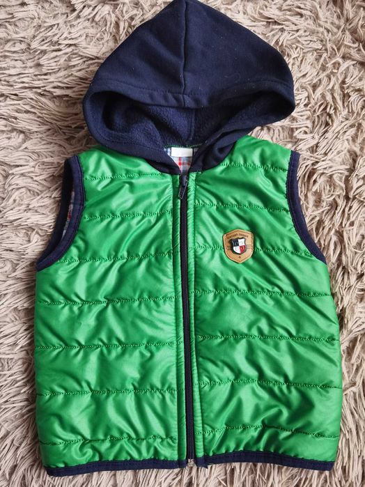 Демі жилетка 74 р