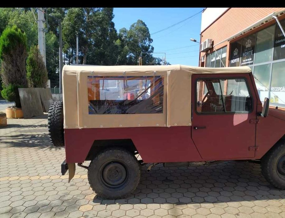 Capotas e grandes para carrinhas em lona pvc