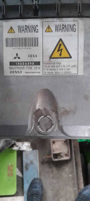 Мозги Mitsubishi l 200 06-15 роки, 1860A898 блок управління 4d56