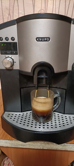 Продам кофемашину