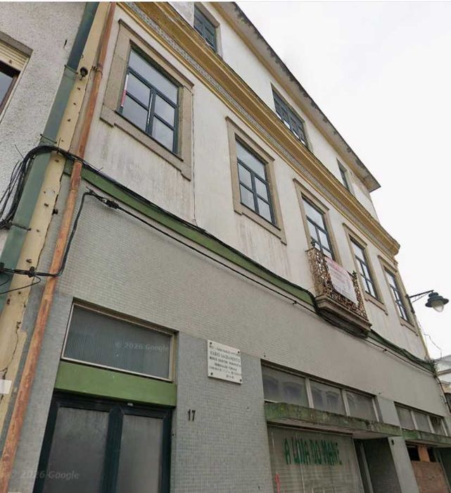 Prédio Histórico no Centro de Ílhavo – Pronto a Construir c/ Projeto Aprovado para 3 apartamentos T1