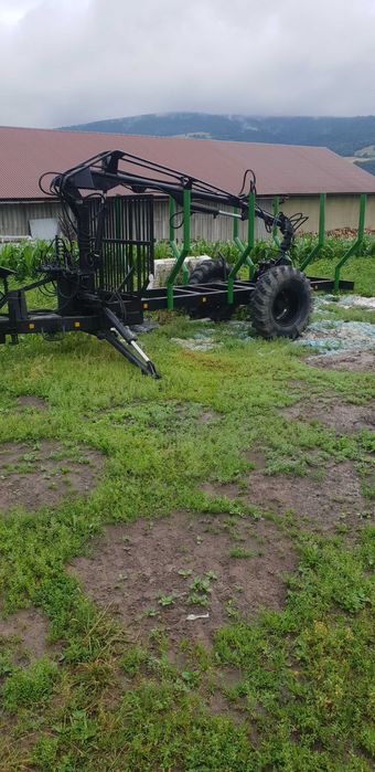 Sprzedam przyczepę leśną