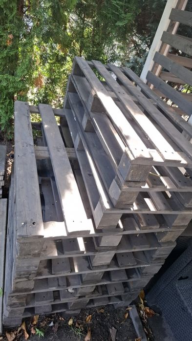 Trzy ławki  z palet