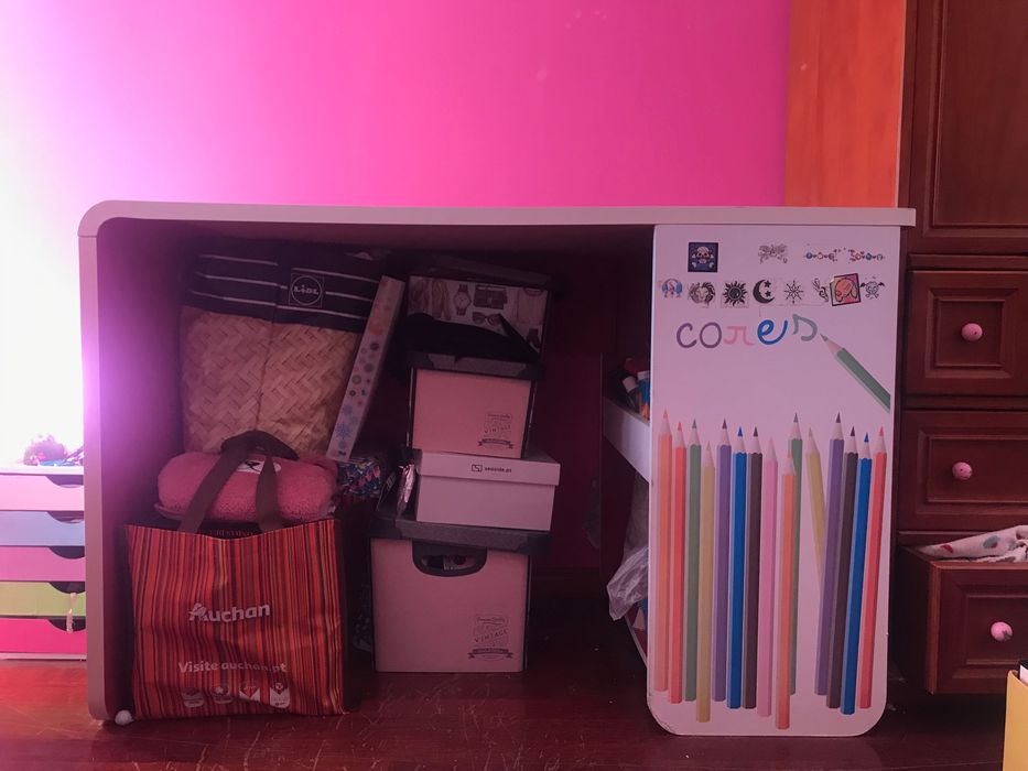 Secretaria infantil + cadeira