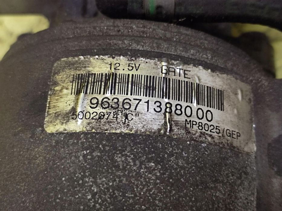 citroen c5 i 1.6 hdi pompa zawieszenia 963671388000