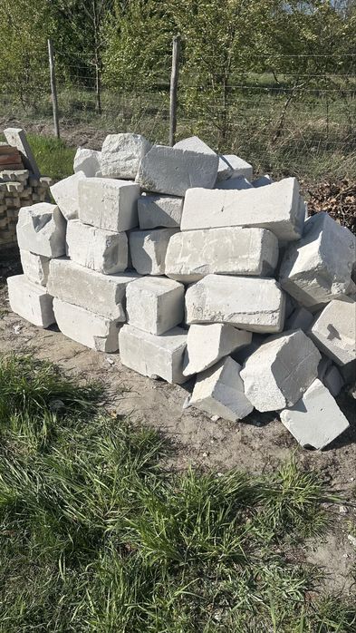 Oddam za darmo gruz z bialych pustaków
