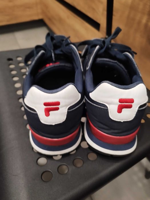 Buty Fila granatowe