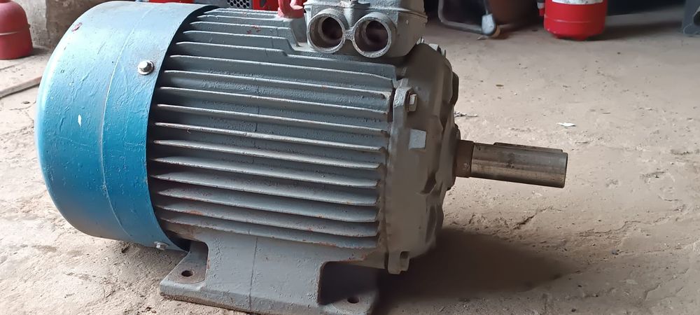 Sprzedam Silnik 15kw