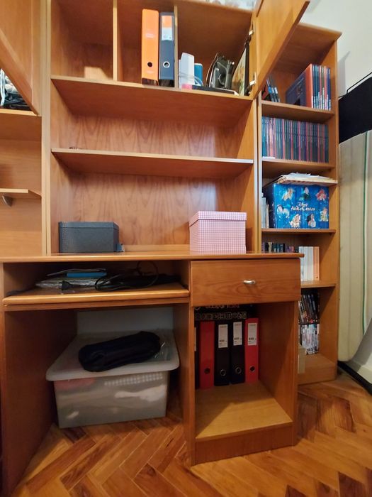 Vendo Quarto Solteiro/Estúdio