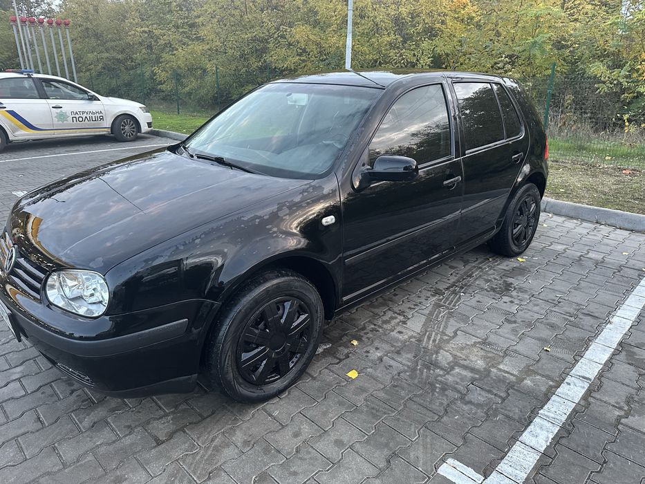 Продам фольксваген гольф 4