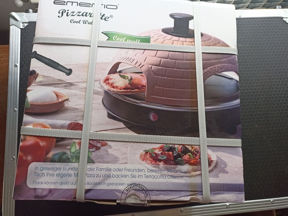 Nowy piecyk do pizzy