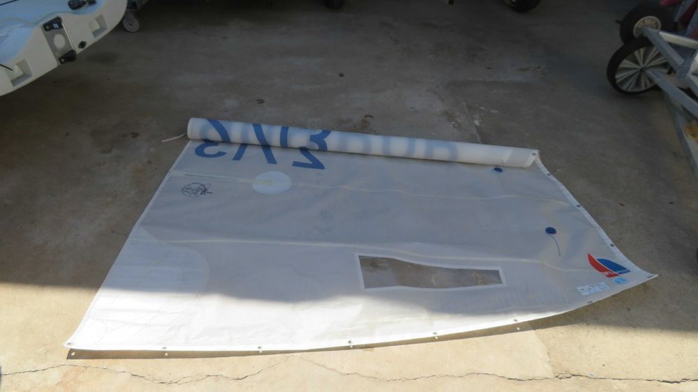 Barco a vela optimist WINNER 3D STAR