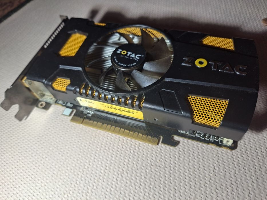 ZOTAC GTX 550 Ti 1GB GDDR5 – стан ідеальний, як нова!