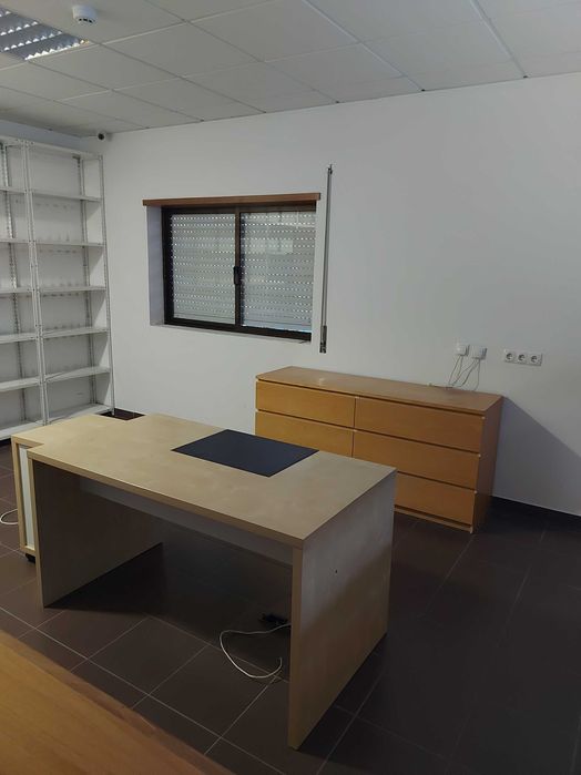 Móvel Escritório - Acabamento Madeira