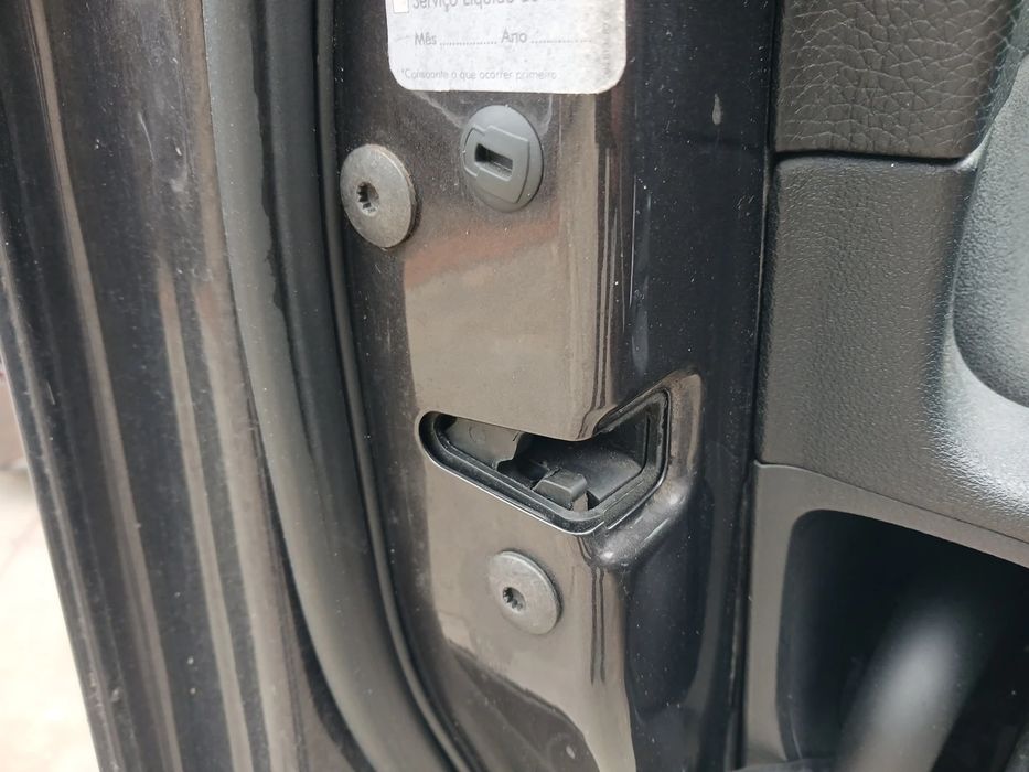 Fechadura / fecho porta frente esquerdo VOLKSWAGEN Passat Variant (3C5