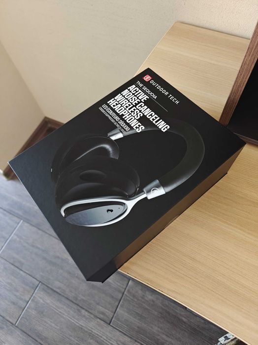 навушники Outdoor Tech НОВІ  підійдуть на  подарунок !!!