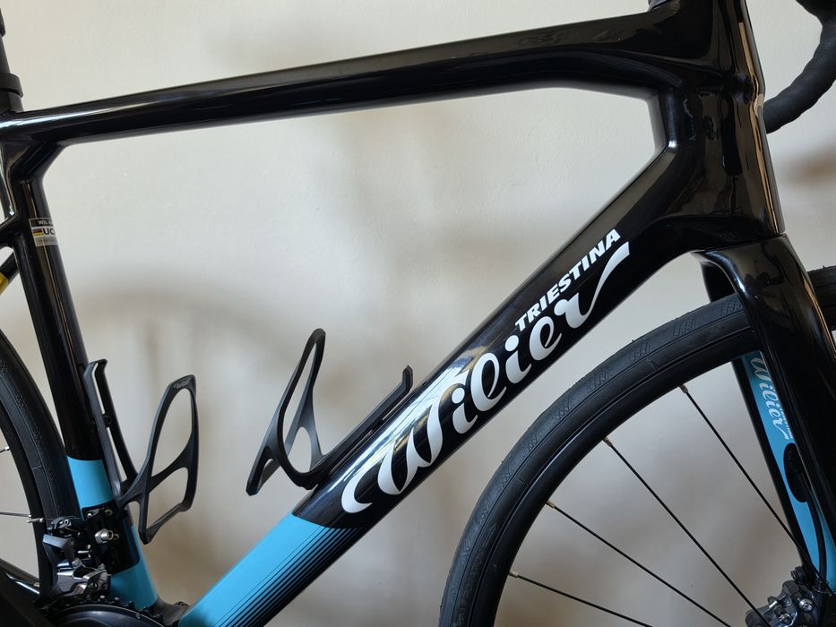 Bicicleta de Estrada - ​Wilier Triestina Garda Disc Carbono