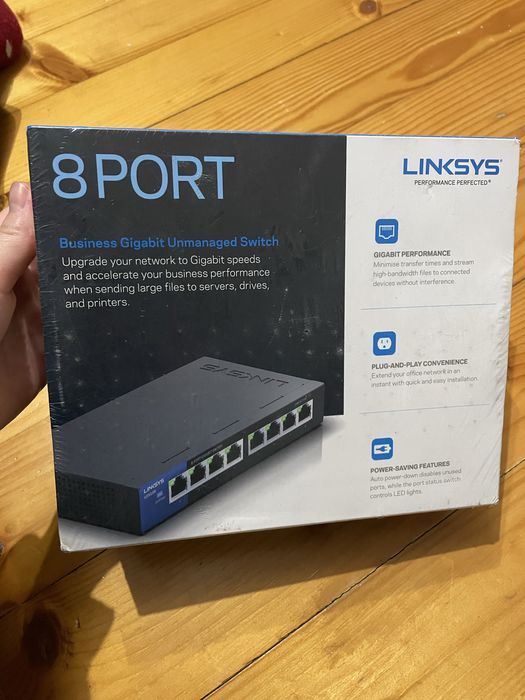 Комутатор 8 порт linksys 8 port