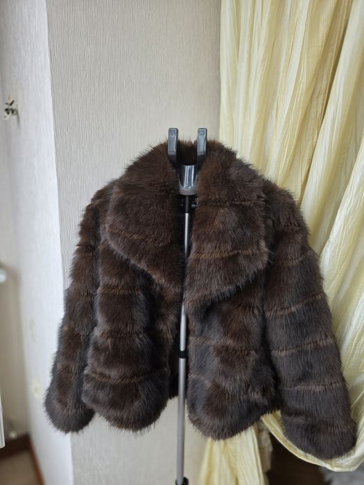 Шубка нова в розмірах
