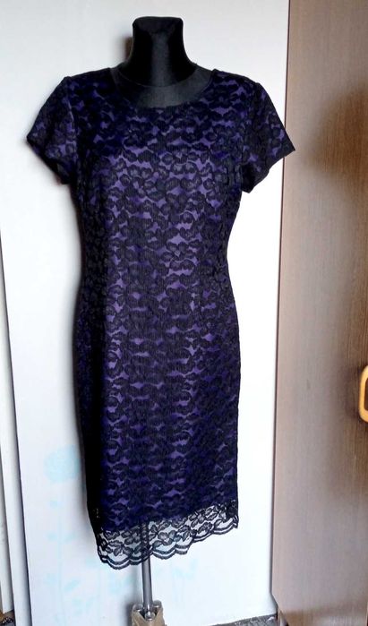Elegancka sukienka koronka czerń fiolet r. 42