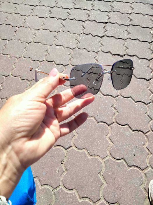 Окуляри для зору -2. Хамелеони, фотохром