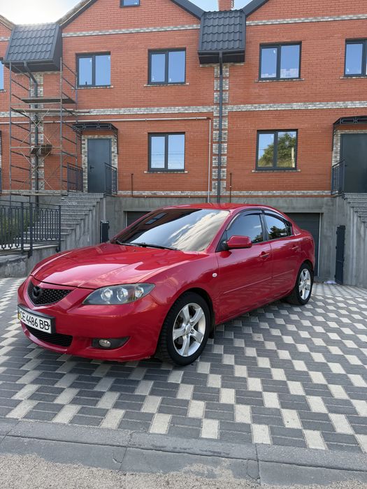 Продам Mazda 3.