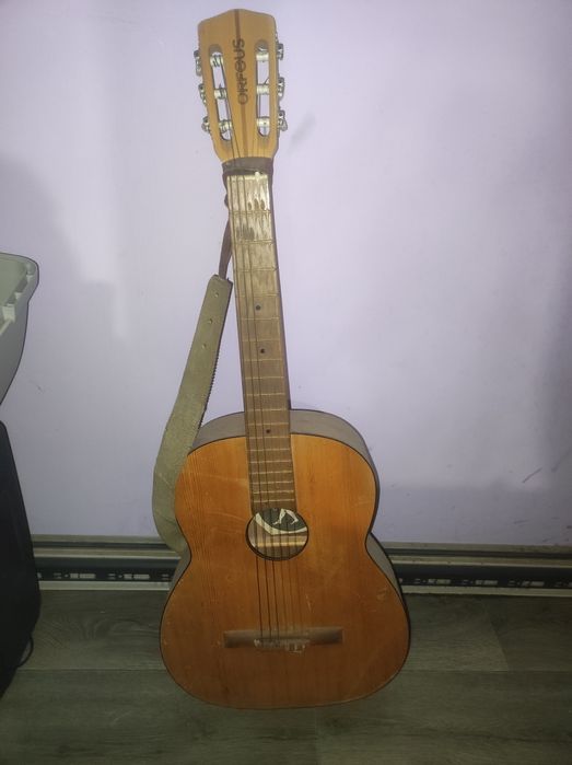 Гитара 6- струнная