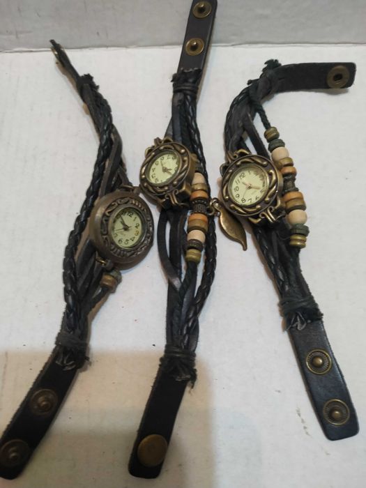 новые наручные часы