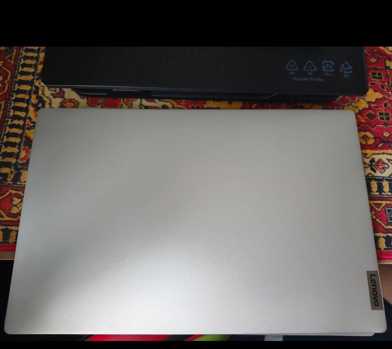 Laptop Lenovo Ideapad 5