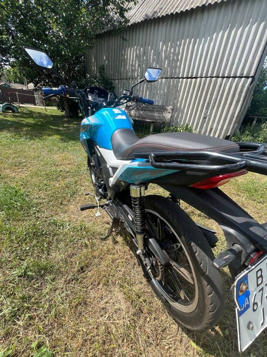 Мотоцикол спарк 125C-2AR