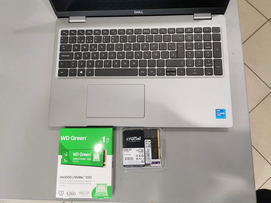 Dell Latitude 5520 i5 16GB SSD 512GB M.2 15.6" office  NOWy  FV
