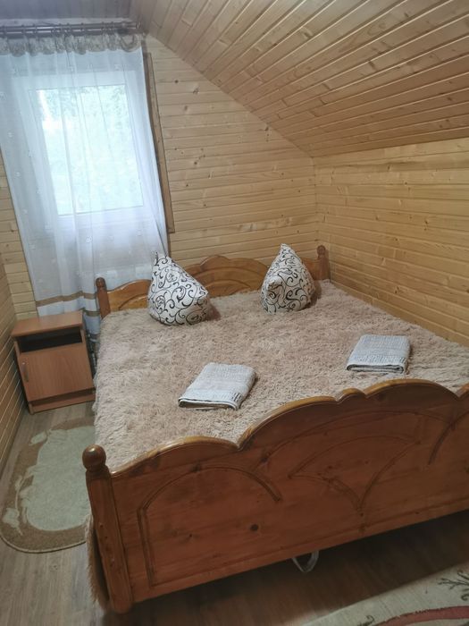 Здаєтся будинок у селі Яблуниця