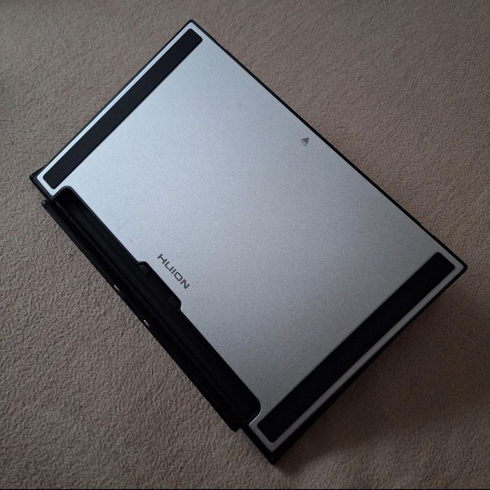 tablet graficzny huion kamvas 13