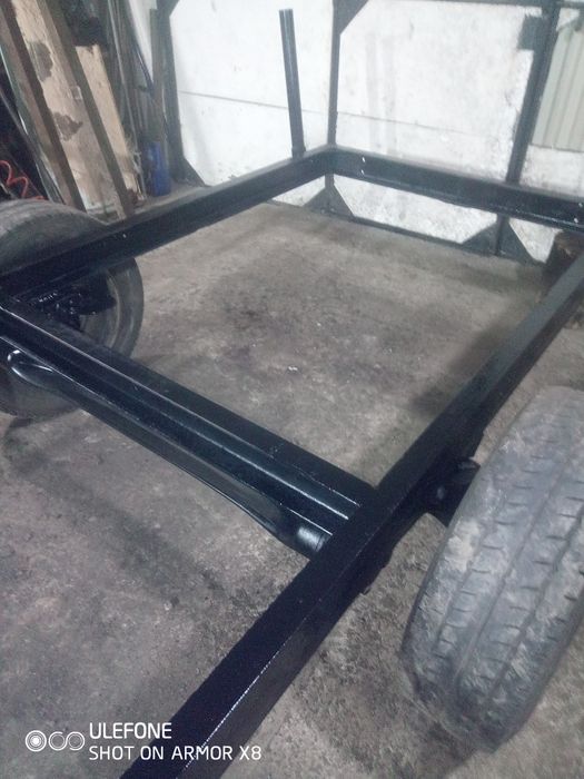 Причеп, теліга .