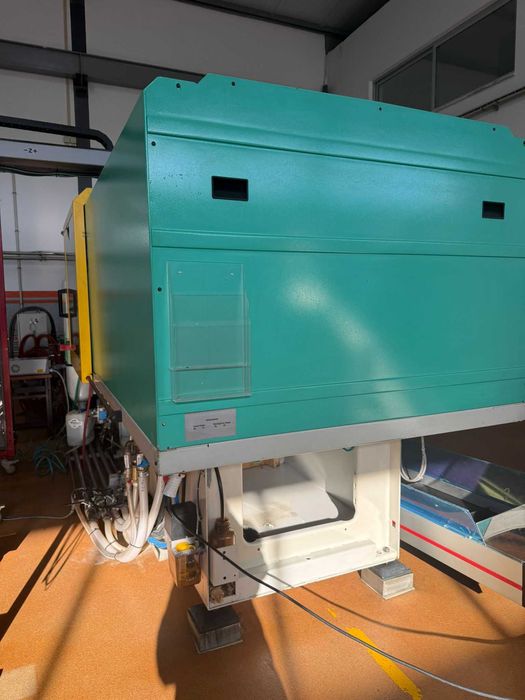 Maquina de Injeção ARBURG Allrounder 570 A 200T