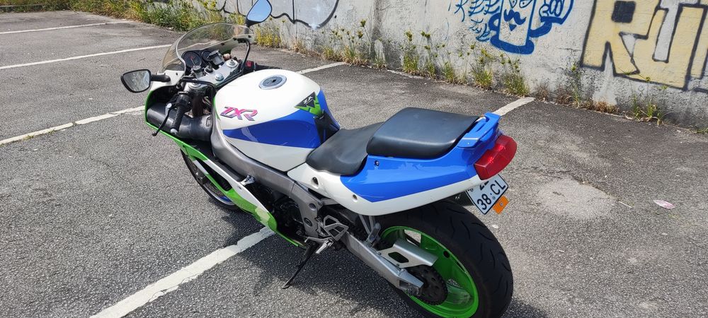 Kawasaki ZXR 750