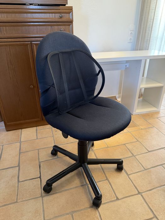 Secretária IKEA Branca + Cadeira de Escritório