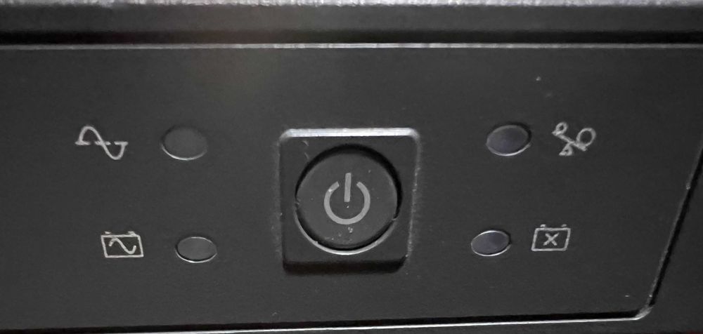 UPS APC SC 450 rack 1U