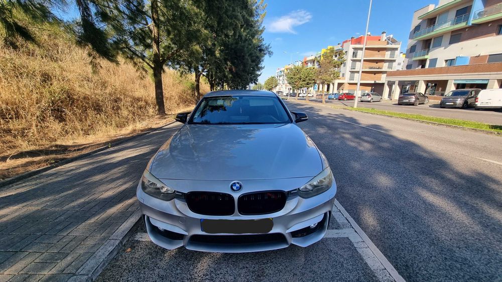 BMW 320