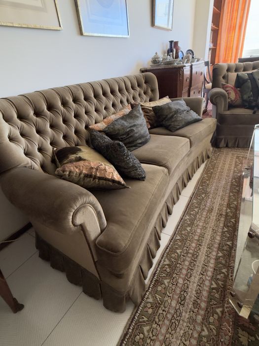 Vendo sofá mais duas poltronas