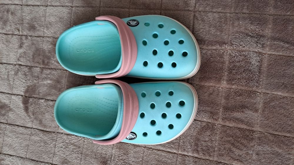 Продам дитячі крокси